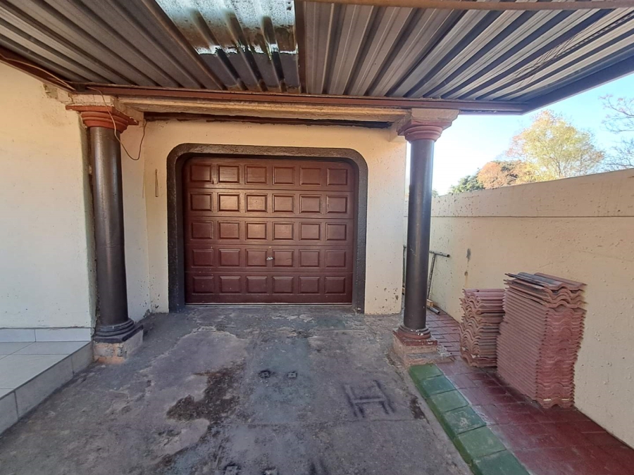 4 Bedroom Property for Sale in Tembisa Gauteng