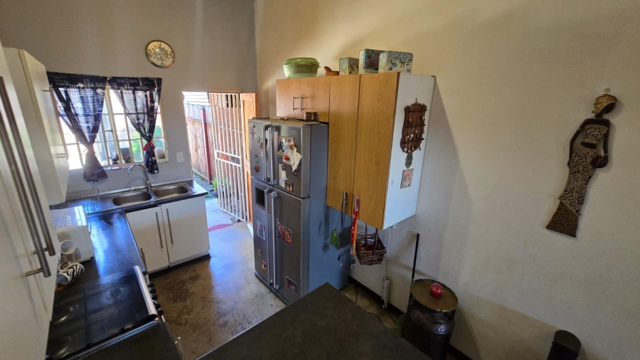 To Let 2 Bedroom Property for Rent in Monavoni A H Gauteng
