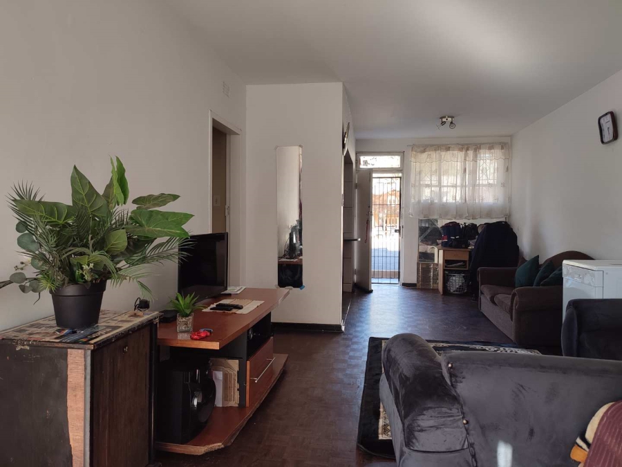 1 Bedroom Property for Sale in Windsor Gauteng