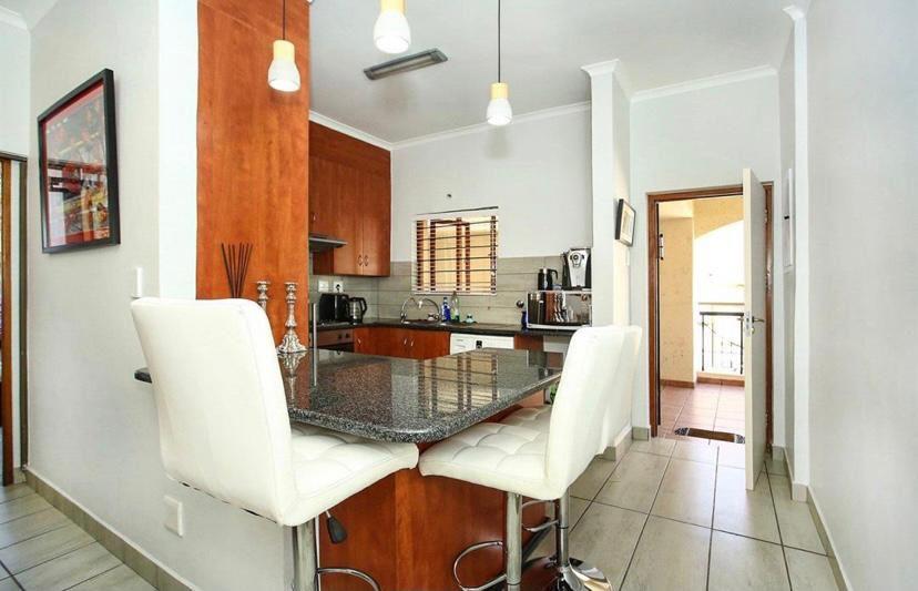 1 Bedroom Property for Sale in Silvamonte Gauteng