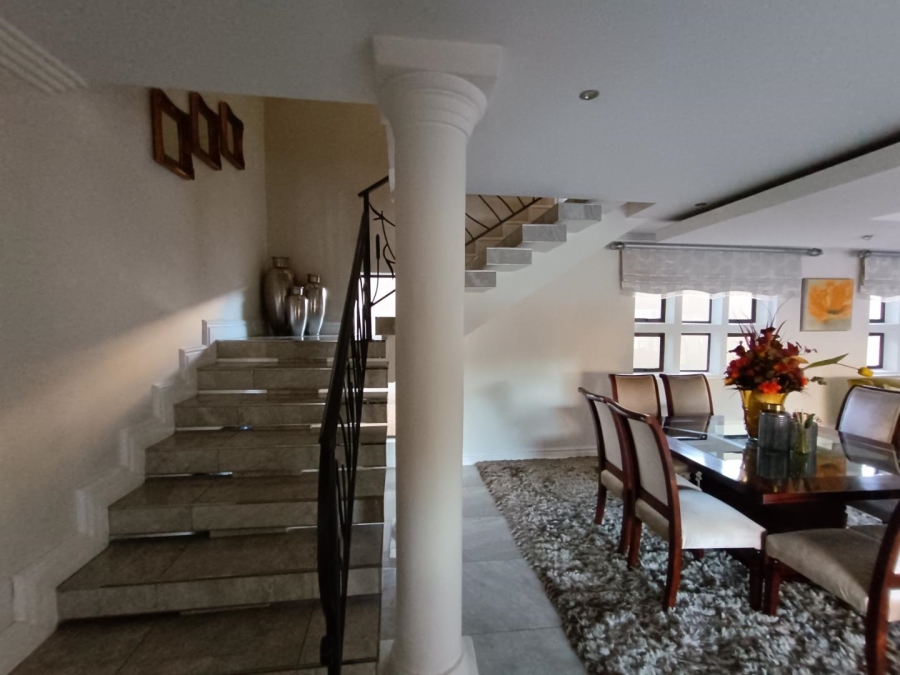 5 Bedroom Property for Sale in Midstream Estate Gauteng