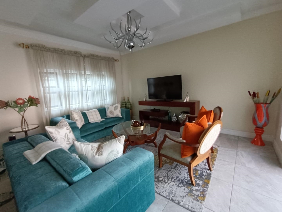 5 Bedroom Property for Sale in Midstream Estate Gauteng