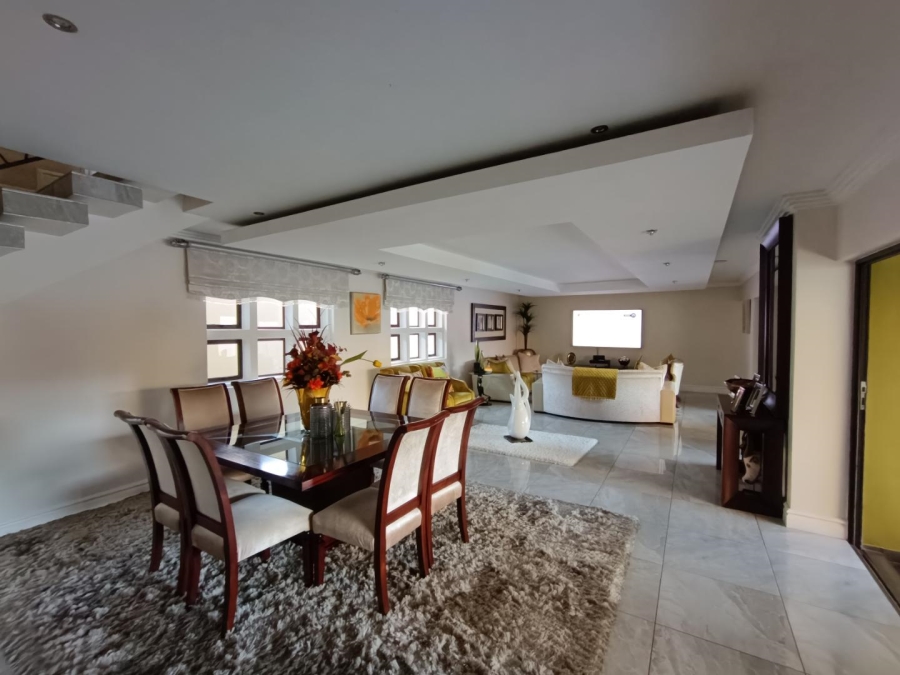 5 Bedroom Property for Sale in Midstream Estate Gauteng