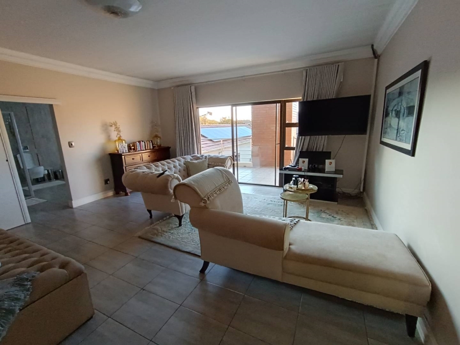 5 Bedroom Property for Sale in Midstream Estate Gauteng