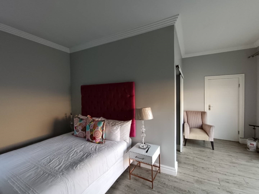 5 Bedroom Property for Sale in Midstream Estate Gauteng