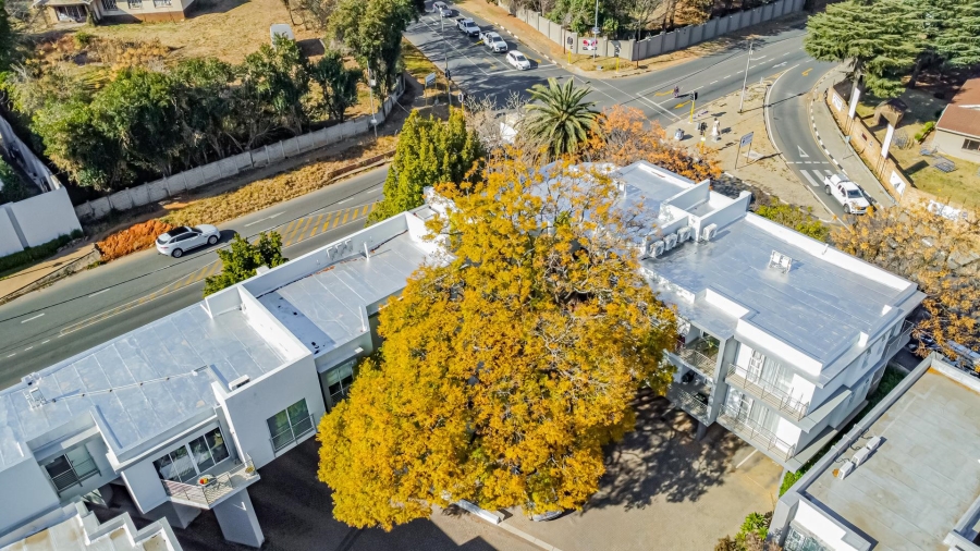 1 Bedroom Property for Sale in Bryanston Gauteng