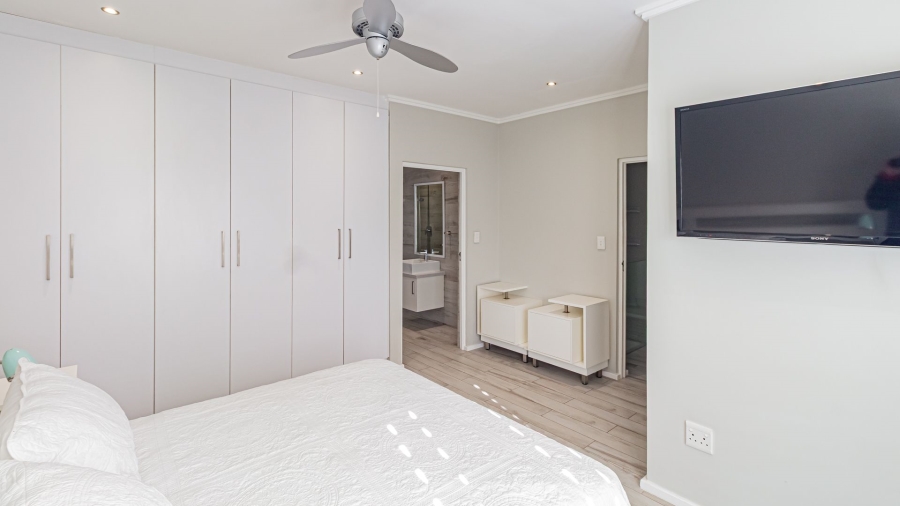 3 Bedroom Property for Sale in Bryanston Gauteng