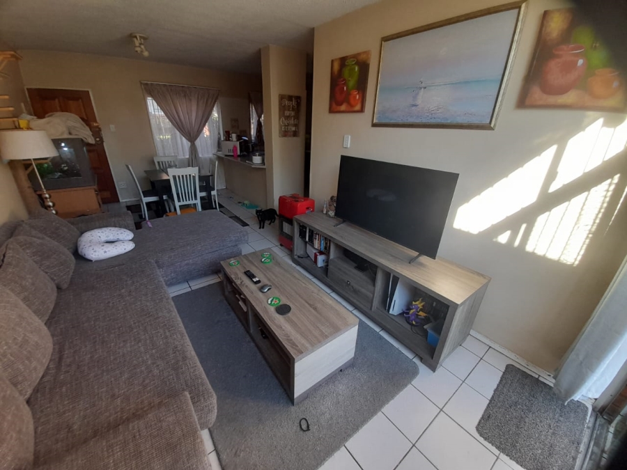 2 Bedroom Property for Sale in Centurion Central Gauteng