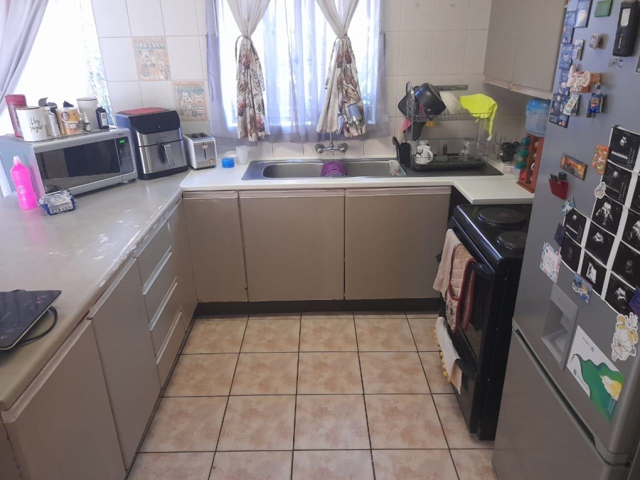 2 Bedroom Property for Sale in Centurion Central Gauteng