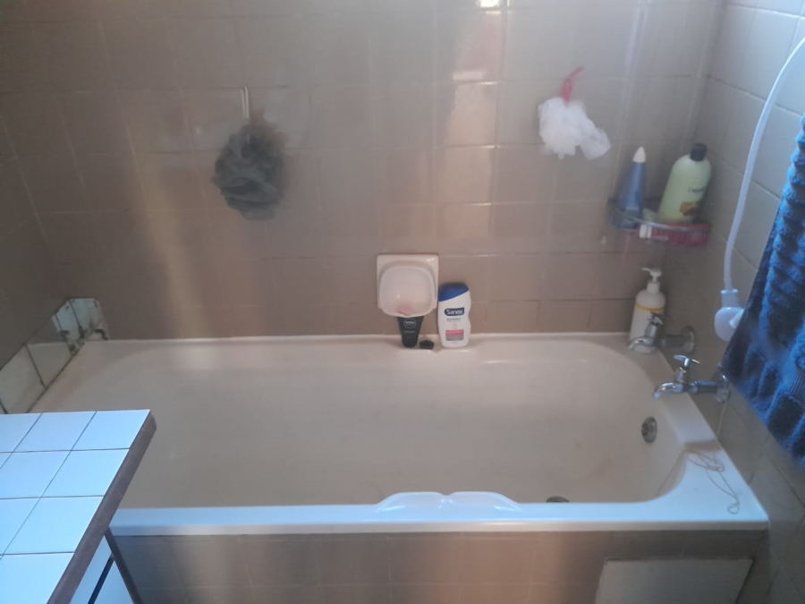 2 Bedroom Property for Sale in Centurion Central Gauteng
