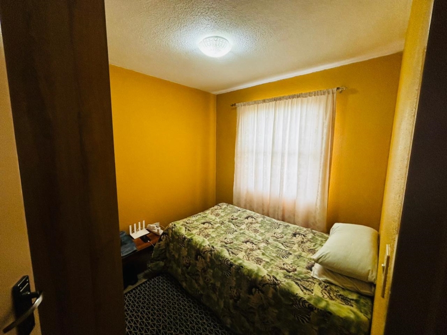 2 Bedroom Property for Sale in Ridgeway Gauteng
