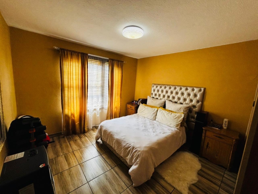 2 Bedroom Property for Sale in Ridgeway Gauteng