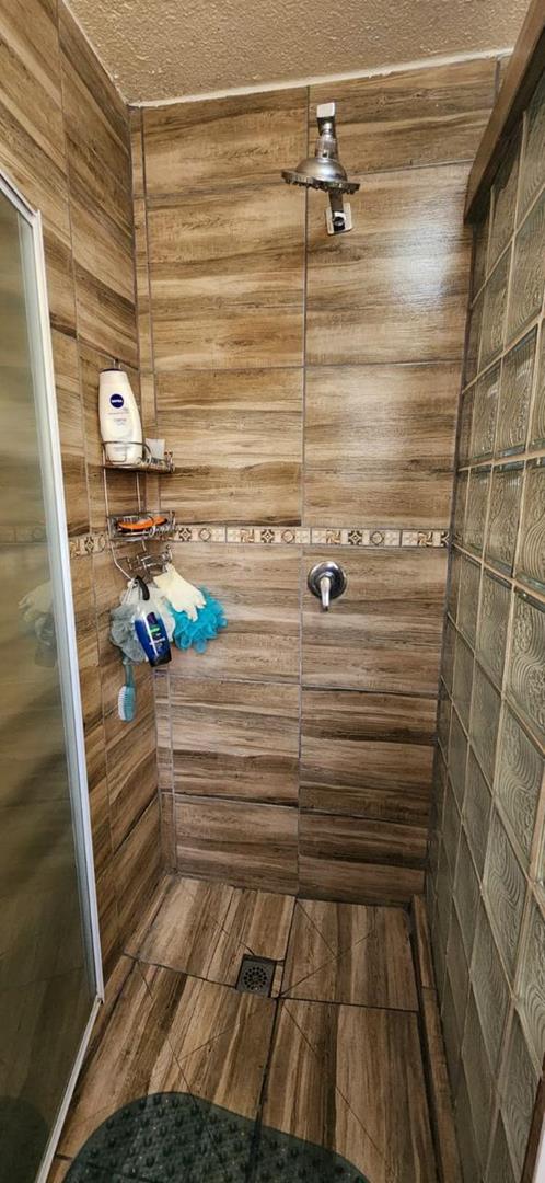 2 Bedroom Property for Sale in Ridgeway Gauteng