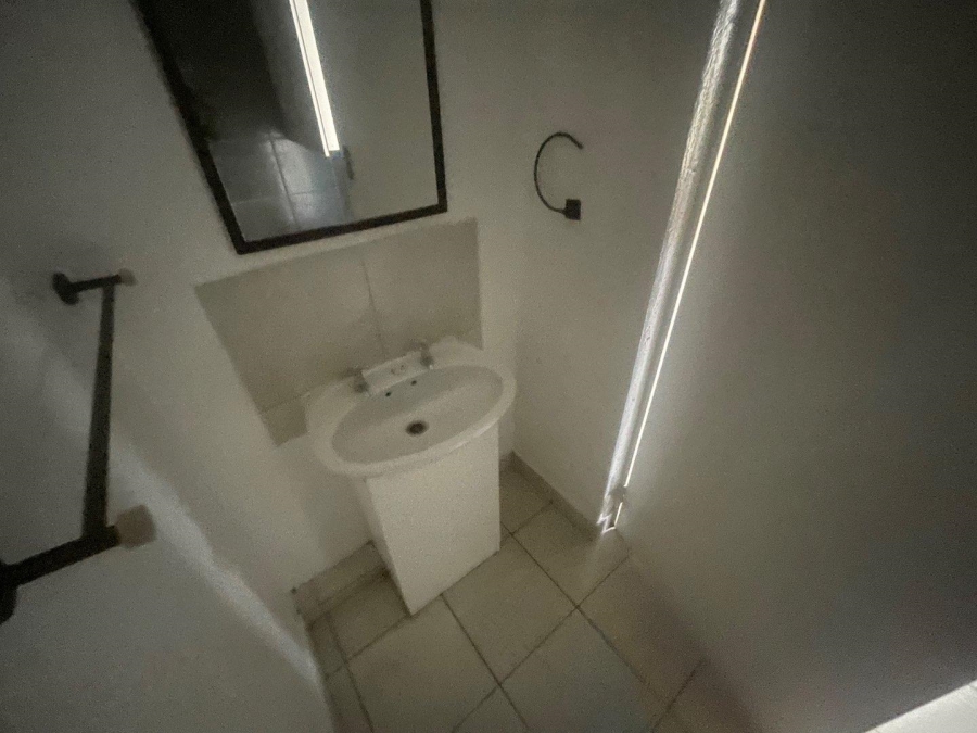 To Let 2 Bedroom Property for Rent in Kempton Park Proper Gauteng