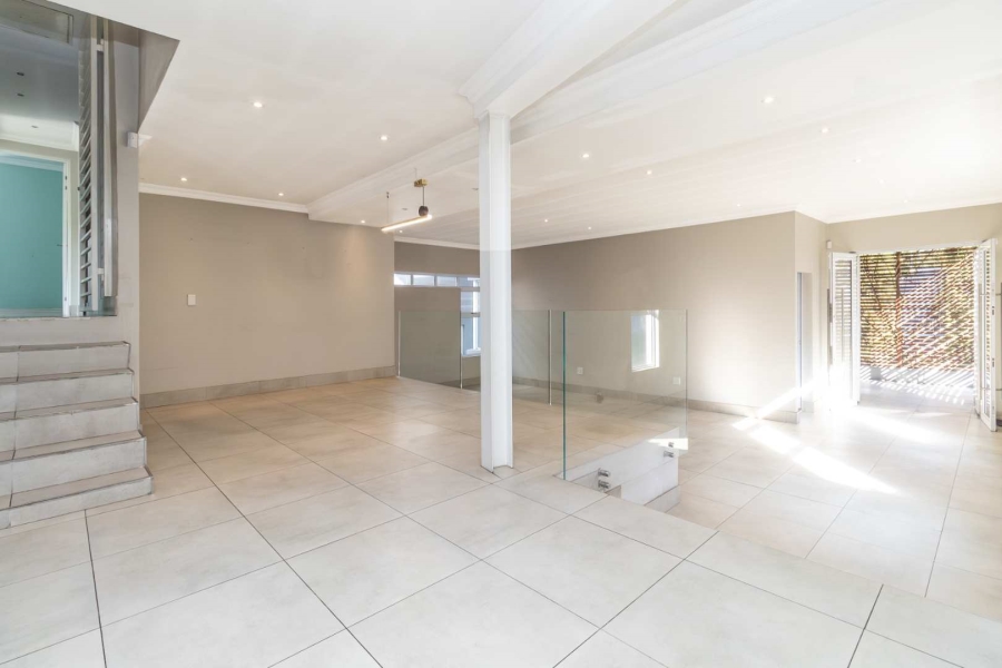 5 Bedroom Property for Sale in Rivonia Gauteng
