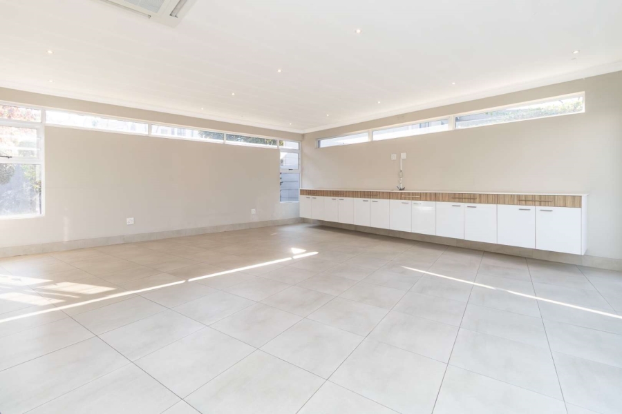 5 Bedroom Property for Sale in Rivonia Gauteng