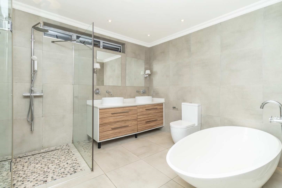5 Bedroom Property for Sale in Rivonia Gauteng