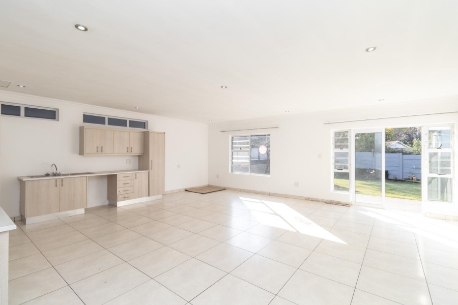 5 Bedroom Property for Sale in Rivonia Gauteng