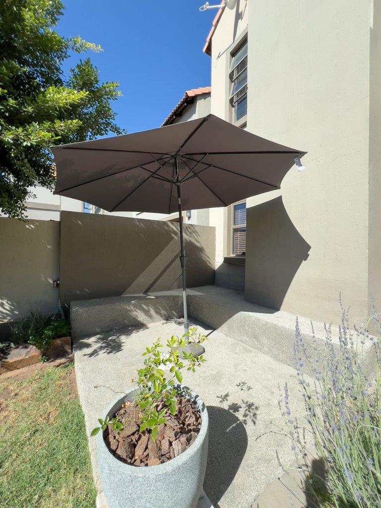 4 Bedroom Property for Sale in Midstream Estate Gauteng