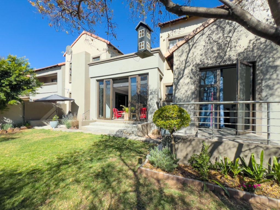 4 Bedroom Property for Sale in Midstream Estate Gauteng