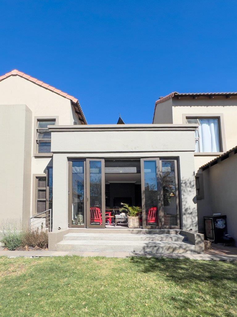 4 Bedroom Property for Sale in Midstream Estate Gauteng