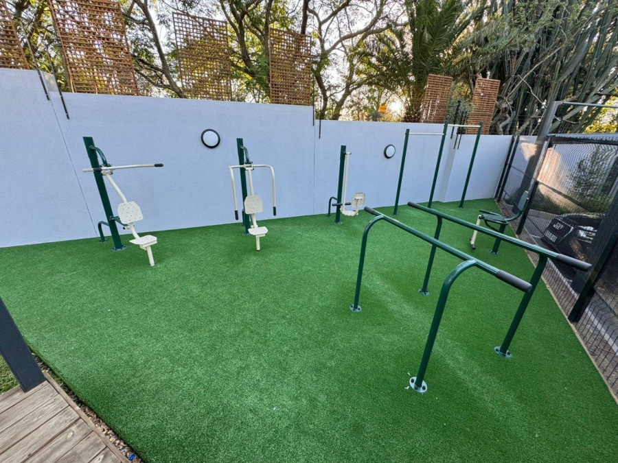 To Let 2 Bedroom Property for Rent in Bryanston Gauteng