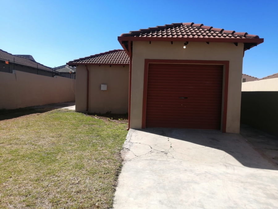 3 Bedroom Property for Sale in Alveda Park Gauteng
