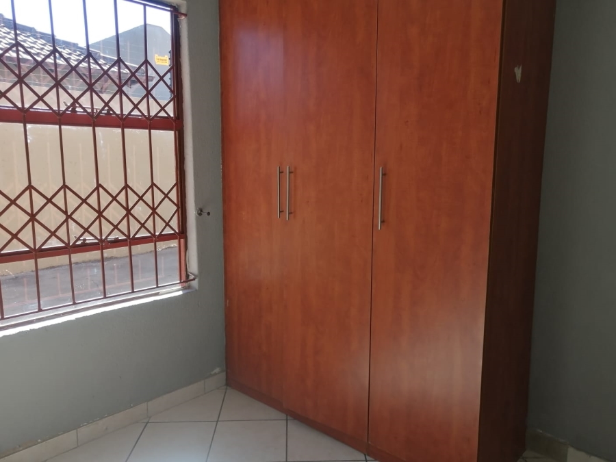 3 Bedroom Property for Sale in Alveda Park Gauteng