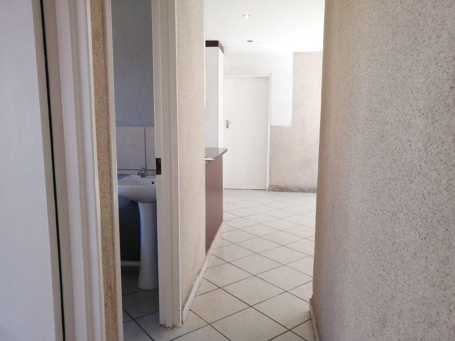 3 Bedroom Property for Sale in Alveda Park Gauteng