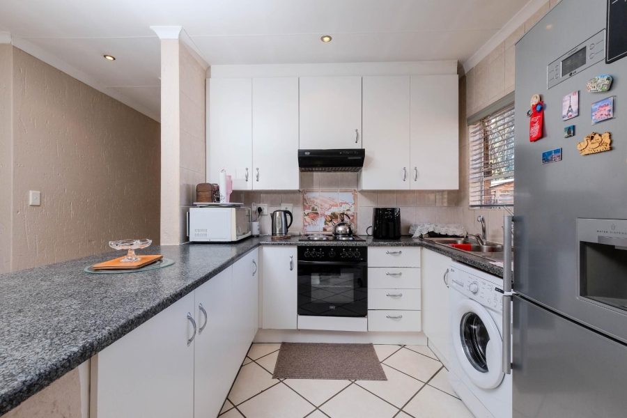 3 Bedroom Property for Sale in Kelvin Gauteng