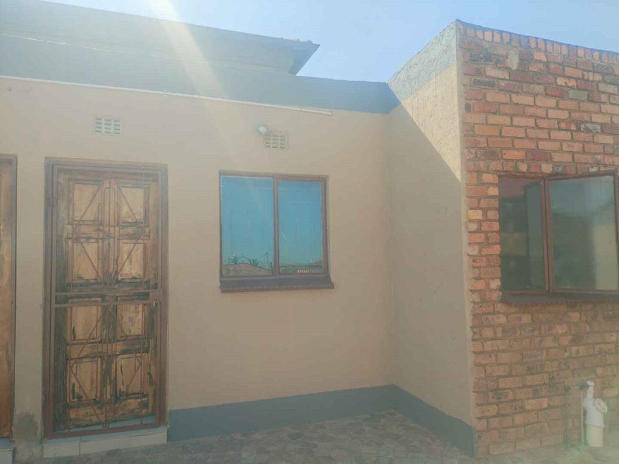 To Let 1 Bedroom Property for Rent in Nellmapius Gauteng