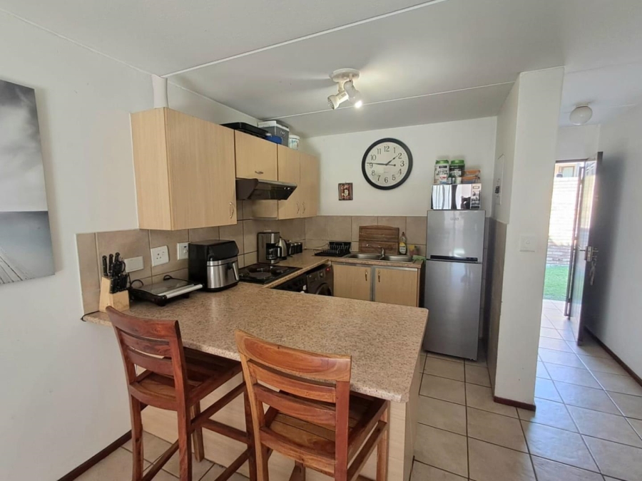 2 Bedroom Property for Sale in Noordhang Gauteng