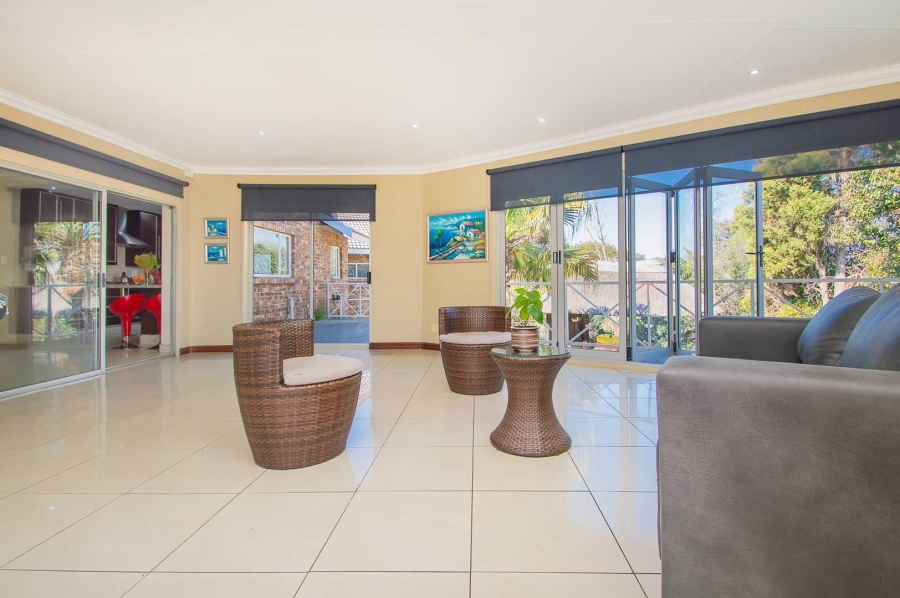 3 Bedroom Property for Sale in Monument Gauteng