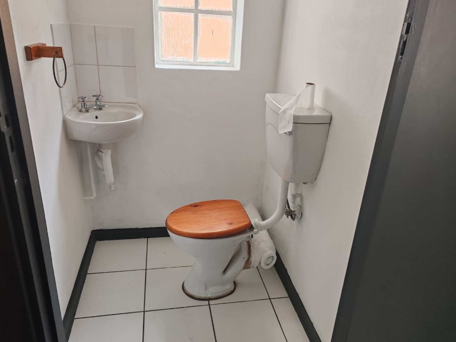 To Let 3 Bedroom Property for Rent in Lombardy East Gauteng