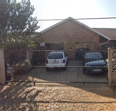 7 Bedroom Property for Sale in Riversdale Gauteng