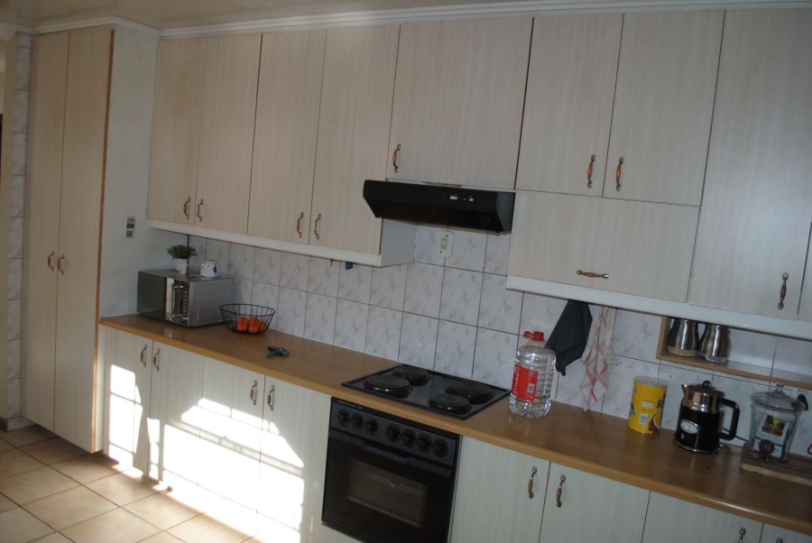 7 Bedroom Property for Sale in Riversdale Gauteng