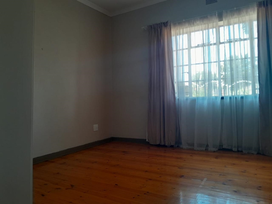 To Let 4 Bedroom Property for Rent in Sunnyridge Gauteng