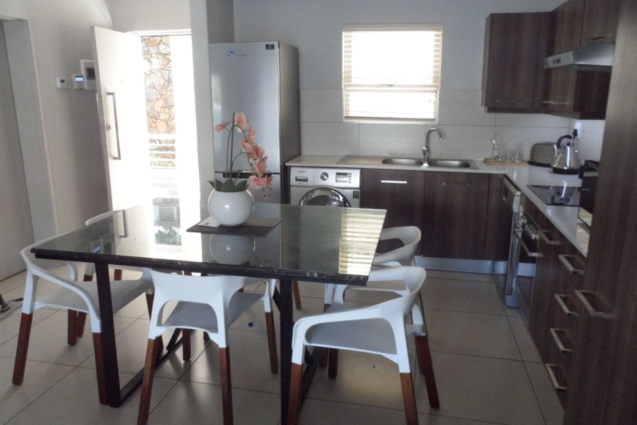 To Let 2 Bedroom Property for Rent in Morningside Gauteng