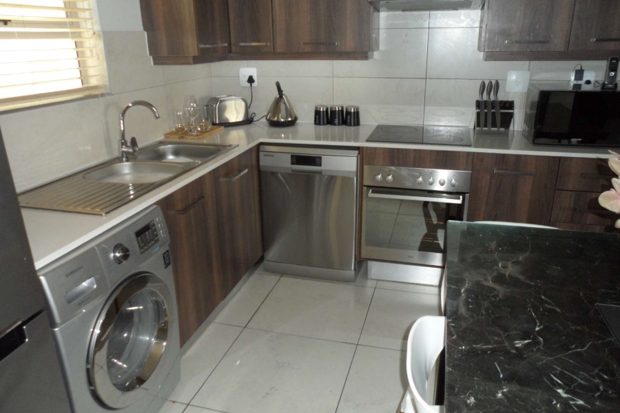 To Let 2 Bedroom Property for Rent in Morningside Gauteng