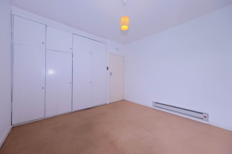 To Let 3 Bedroom Property for Rent in Killarney Gauteng