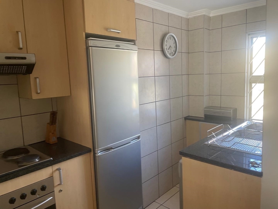 To Let 2 Bedroom Property for Rent in Sandown Gauteng