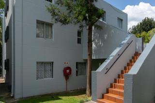 To Let 2 Bedroom Property for Rent in Sandown Gauteng