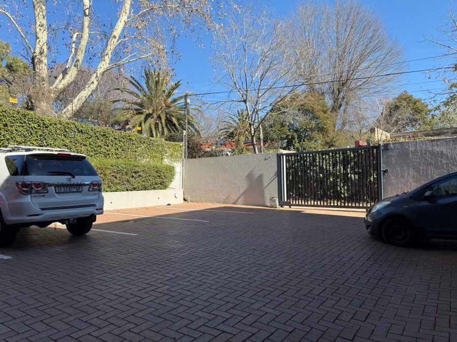 To Let commercial Property for Rent in Parkwood Gauteng