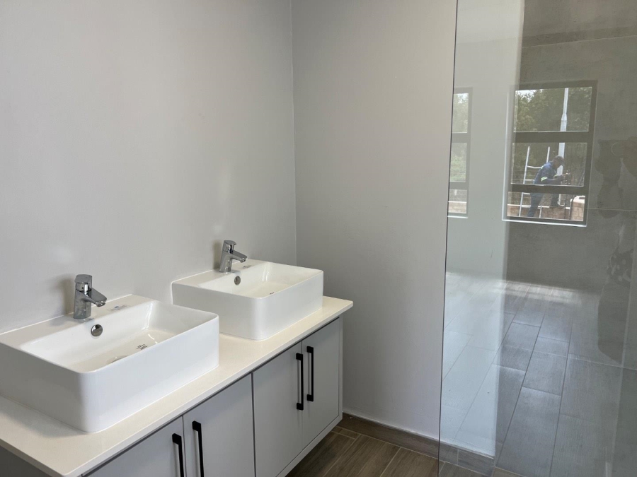 To Let 2 Bedroom Property for Rent in Olympus Gauteng