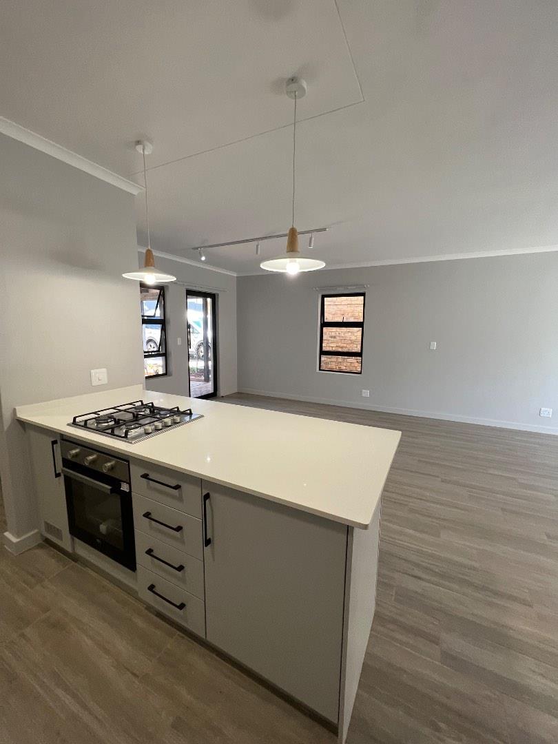 To Let 2 Bedroom Property for Rent in Olympus Gauteng