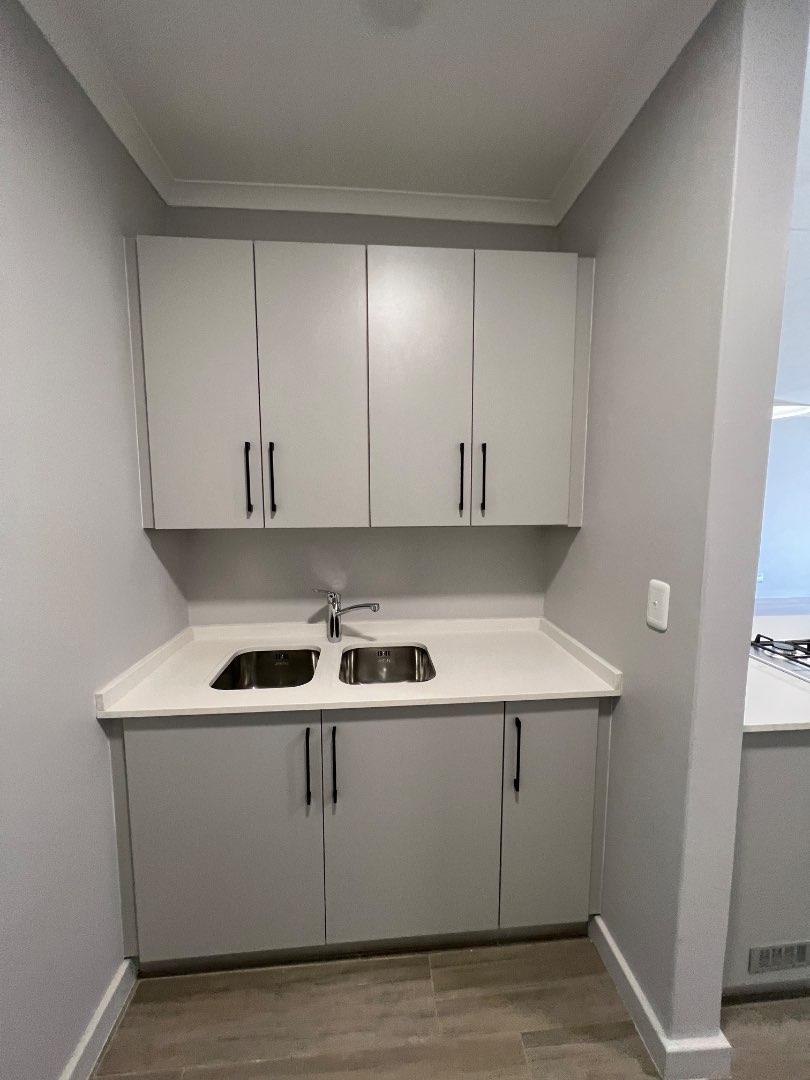 To Let 2 Bedroom Property for Rent in Olympus Gauteng