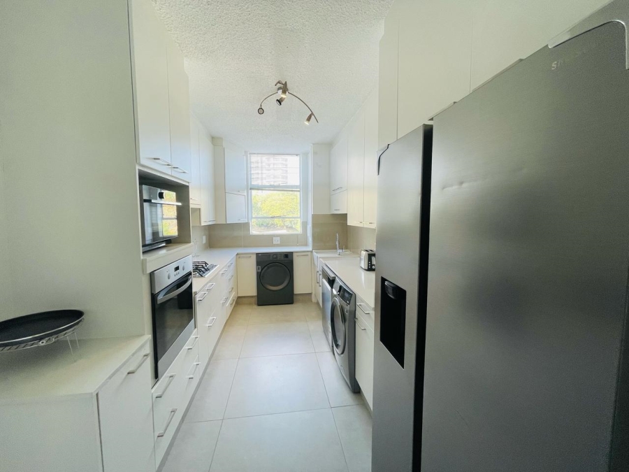 3 Bedroom Property for Sale in Sandhurst Gauteng