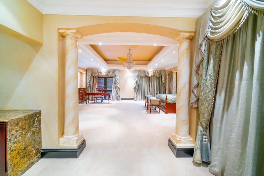 To Let 7 Bedroom Property for Rent in Sandhurst Gauteng