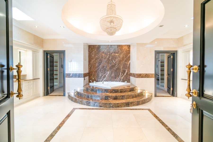 To Let 7 Bedroom Property for Rent in Sandhurst Gauteng