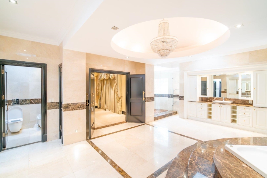 To Let 7 Bedroom Property for Rent in Sandhurst Gauteng